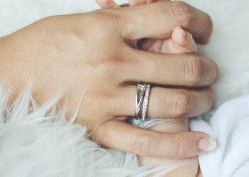 Gentle Solutions for Erratic Infant Sleep Patterns: A Parent's Guide