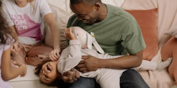Essential Parenting Tips for Toddlers: How to Handle Tantrums