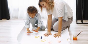 Unlocking Effective Communication: Top Parenting Tips for Teenagers