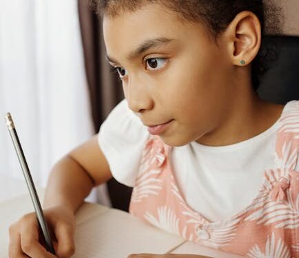 7 Creative Strategies for Helping Kids with Homework Efficiently