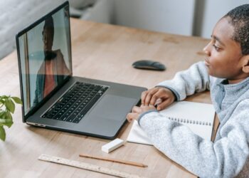 5 Creative Ways to Start Teaching Kids Responsibility Today