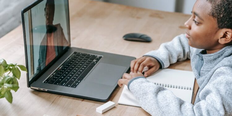 5 Creative Ways to Start Teaching Kids Responsibility Today