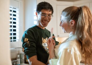 10 Surprising Pregnancy Cravings and What They Mean