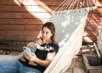 5 Common Mistakes to Avoid for Newborn Safety Precautions