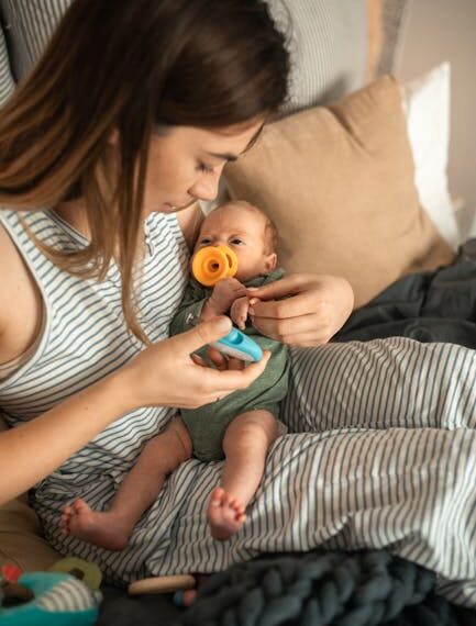 Top 8 Baby Swaddling Techniques to Ensure Your Infant's Comfort and Safety